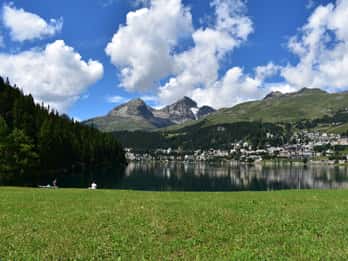 Moritz : visite guidée privée à pied des principaux sites de la ville