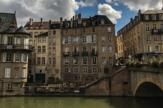 Metz: City Exploration Game and Tour
