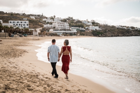 Mykonos: Photo Shoot with a Private Vacation Photographer 1-Hour + 30 Photos at 1-2 Locations