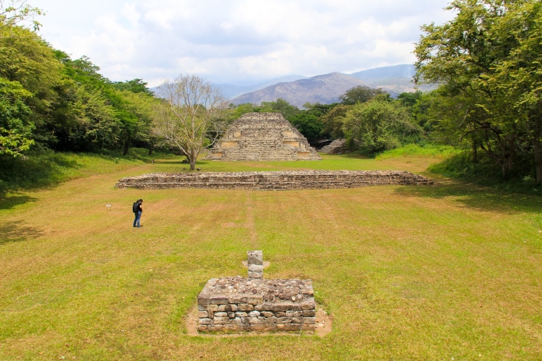 Ruinas mayas de Copán desde San Pedro Sula