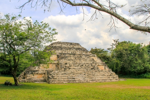 Ruiny Majów Copan z San Pedro Sula