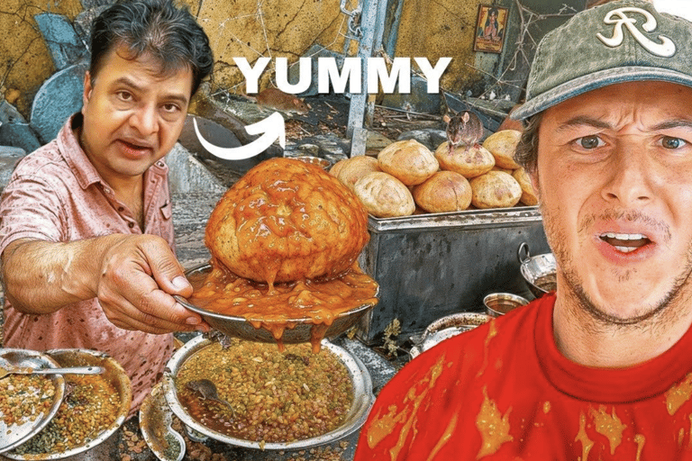 Mumbai: Street Food Tour with Local Guide Mumbai: Street Food Walking Tour With Guide