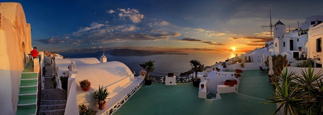 Visit Santorini Oia Cultural Highlights Sunset Walking Tour in Oia