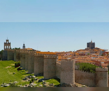 Tour Privado Casco Histórico y Basílica San Vicente