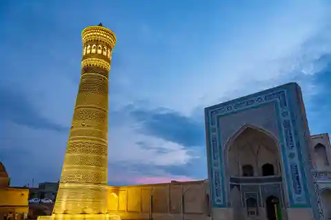 Bukhara: Historic Center Guided Sightseeing Tour
