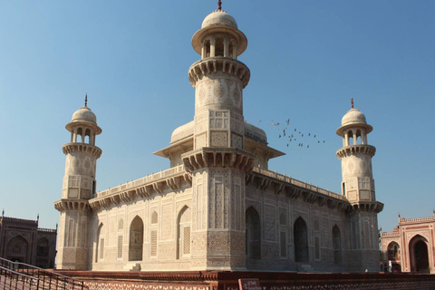 From Delhi to Taj Mausoleum Day Trip by Express Train