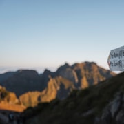 Funchal excursión al amanecer desde Pico do Ariero hasta Pico Ruivo