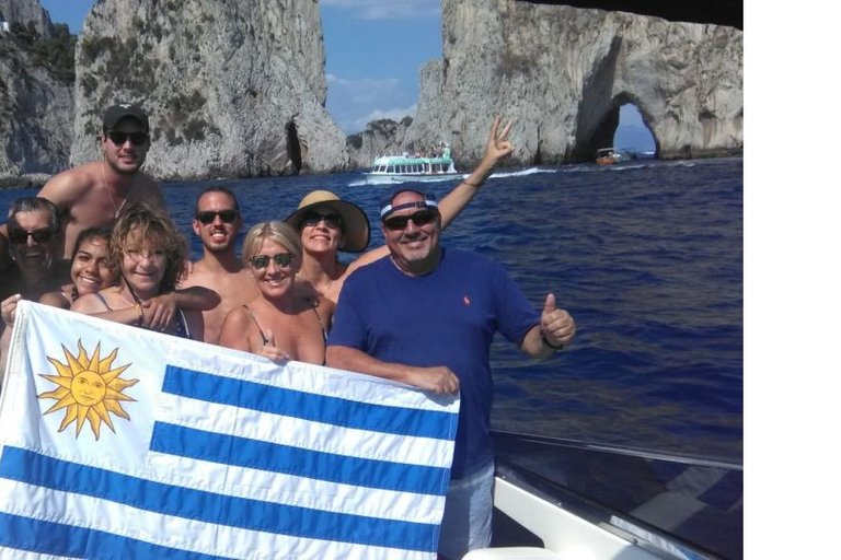 Desde Capri: Excursión Privada en Yate por Capri y Positano