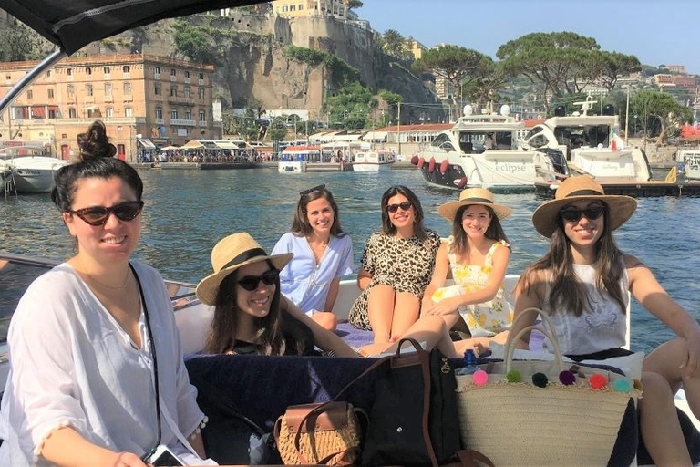 Van Capri: Capri e Positano Private Yacht Tour