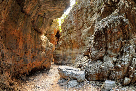 Agia Galini/Matala: Imbros Gorge & Frangokastelo Day Tour