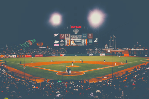 San Francisco: San Francisco Giants Baseball Game Ticket Budget Seating