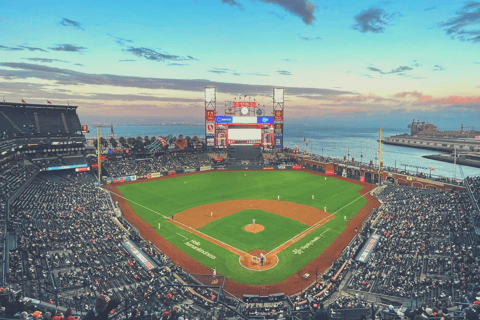 San Francisco: San Francisco Giants Baseball Game Ticket Budget Seating