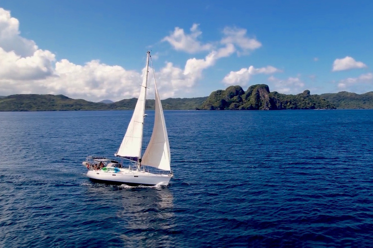 2 jours de croisière privée à El Nido sur un voilier de 43 piedsCroisière privée de deux jours à El Nido à bord d'un voilier de 43 pieds