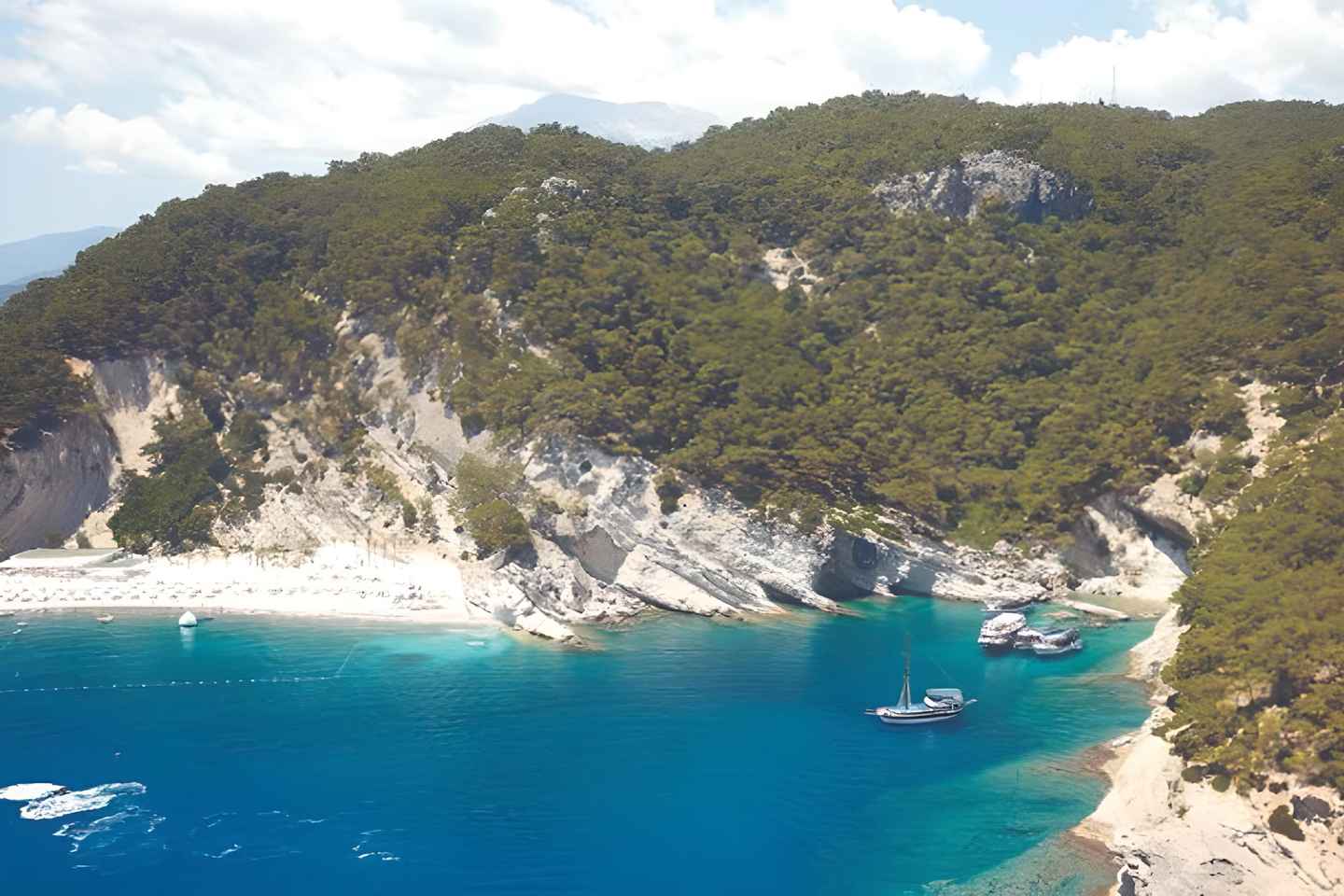 Antalya/Kemer: Phaselis Yacht Trip for Families and Couples