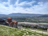 From Tirana, Private Berat City Tour and Wine Tasting - Hizvo