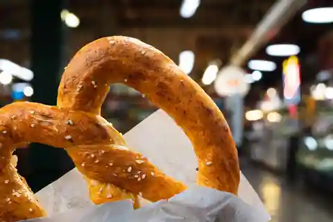 Philadelphia: Reading Terminal Market Walking Tour