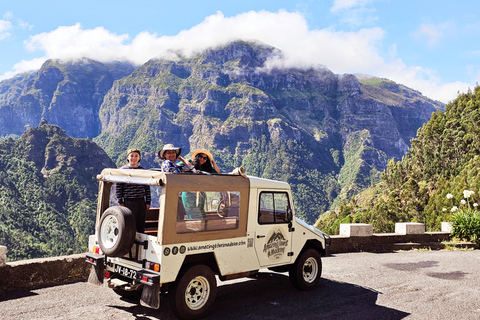 Excursion en jeep dans l&#039;ouest de Madère – Fanal, Seixal, piscines naturelles et petits groupes
