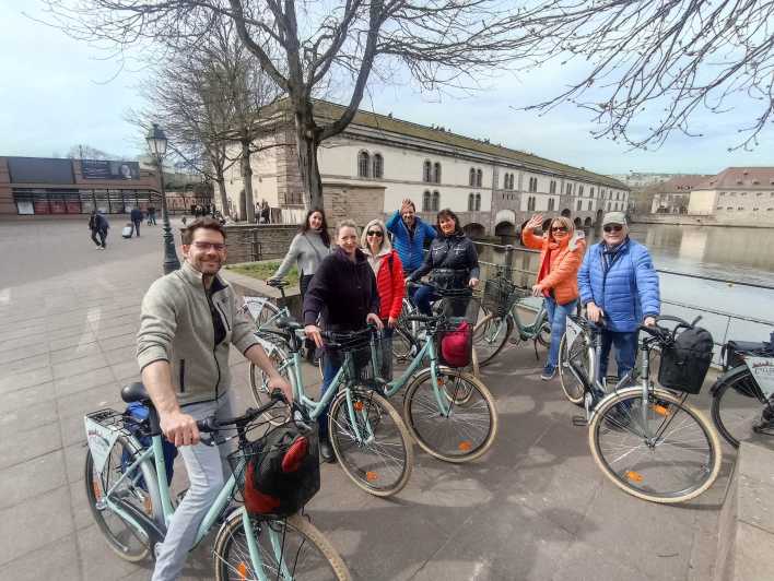 Strasbourg : visite du centre-ville à vélo avec un local