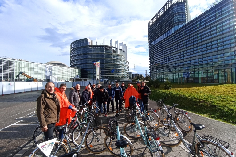Begeleide fietstocht door het centrum van Straatsburg met een localFietstour met gids in het centrum van Straatsburg in het Duits