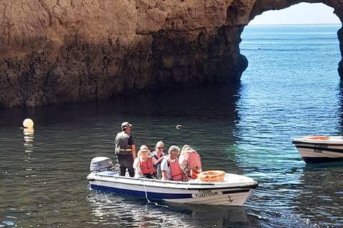 Tour della città di Lagos e escursione in barca a Ponta da Piedade di mezza giornataTour privato di mezza giornata di Lagos e Ponta da Piedade