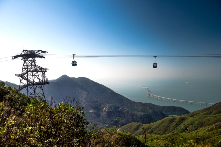 Ngong Ping: Cable Car Return (Crystal/Standard/each 1-way) [Advance] Depart by Crystal Cabin, Return by Standard Cabin