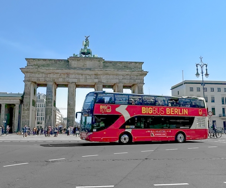 Berlin: Hop-On Hop-Off Sightseeing Bus with Boat Options