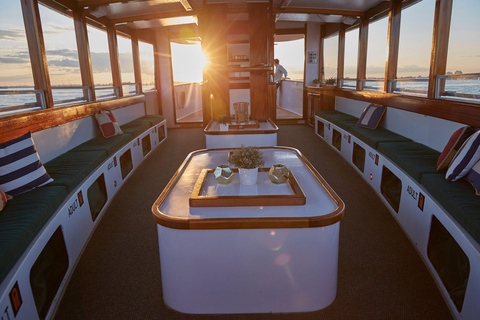 NYC: Sunset Cruise on a Small Yacht with a Drink Off Peak Pricing
