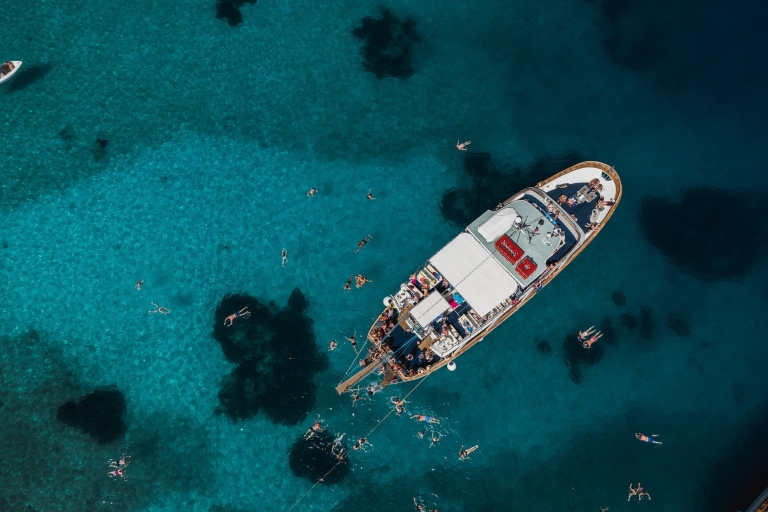 Korfu: całodniowy rejs po Błękitnej Lagunie z Benitses lub LefkimmiRejs z transferem z południowego Korfu do portu Lefkimmi