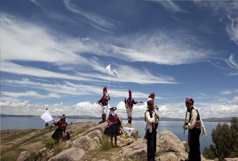 Tour Uros Taquile Y Amantani Dias Noche Familia Local Getyourguide