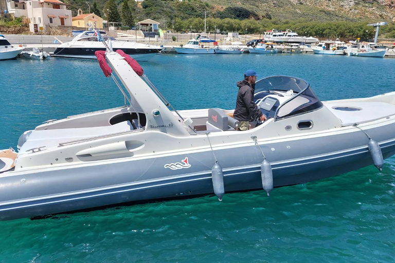 Chania : Croisière privée d'une journée à Santorin avec visite d'Oia