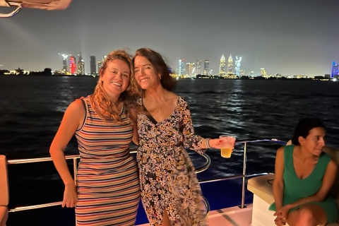 Dubai: Crucero turístico de lujo con comida y bebidaDubai: Crucero turístico de lujo con comida y refrescos