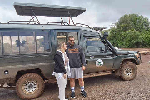 Nairobi Halbtagestour in einem Landcruiser und alle Parkgebühren