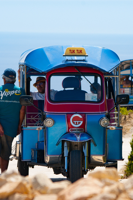 マルタ：ゴゾ島 1 日トゥクトゥク ツアーとランチ | GetYourGuide