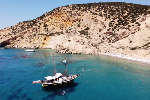 Naxos: Rina Cave & Koufonisia Full-Day Cruise with BBQ