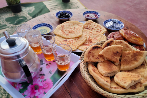 Marrakech : Excursion guidée en quad et à dos de chameau avec petit-déjeuner