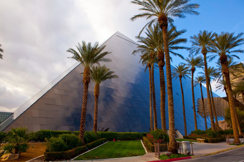 لاس فيجاس: جولة ليلية في قطاع لاس فيجاس مع مرشد إسبانيلاس فيغاس: جولة ليلية في قطاع لاس فيغاس باللغة