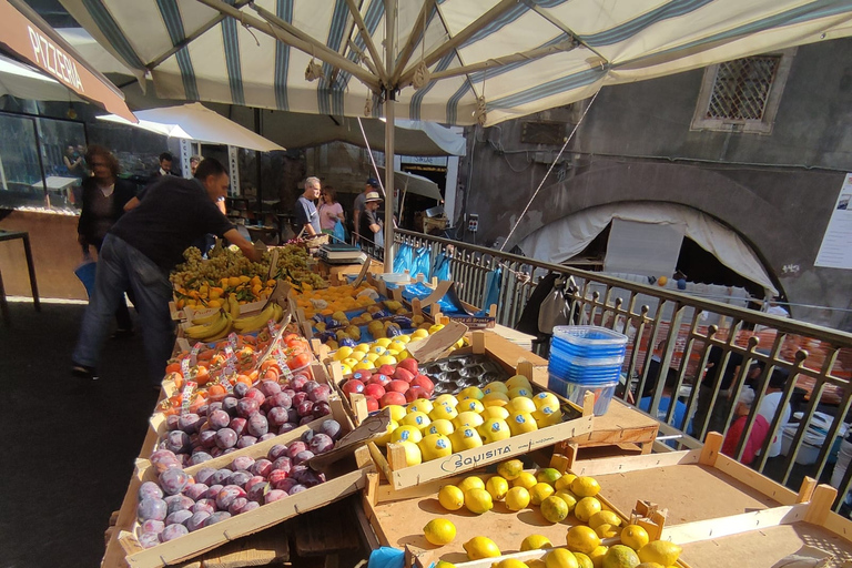 Visite à pied de Catane et déjeuner avec street foodTour de Catane à pied et dejeuneur avec street food