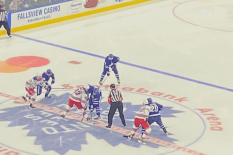 Toronto: Ingresso para o jogo do Toronto Maple Leafs na Scotiabank ArenaAssentos Regulares