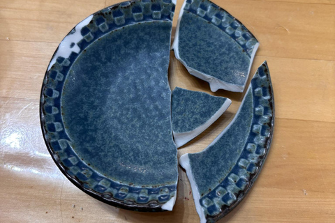 Kintsugi-verkstad i Naha, Okinawa