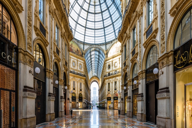 Stare Miasto w Mediolanie i najważniejsze atrakcje prywatnym samochodem7-godzinny: Stare Miasto, Zamek Sforzów i Duomo