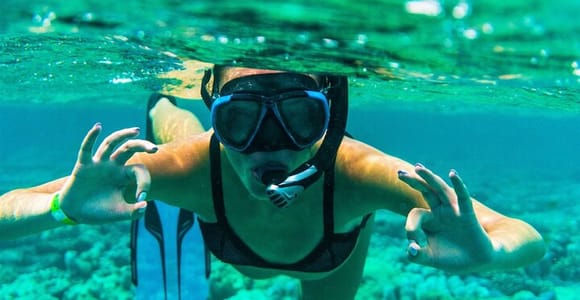 East Mauritius: Private Blue Bay Cruise, Snorkeling & Lunch