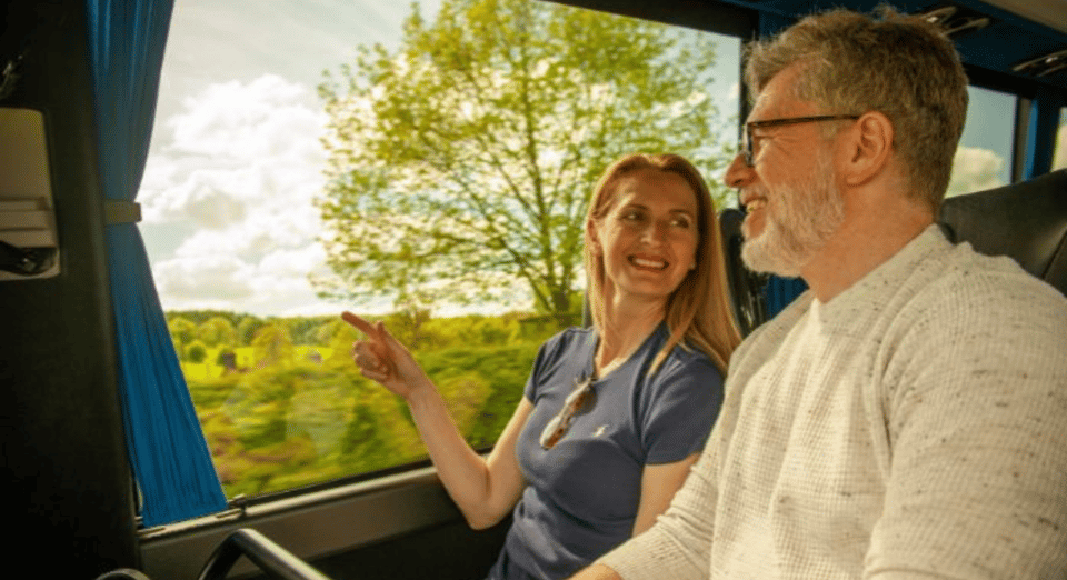 Von Bristol, Stonehenge und Cotswold Villages Tagestour - Hizvo