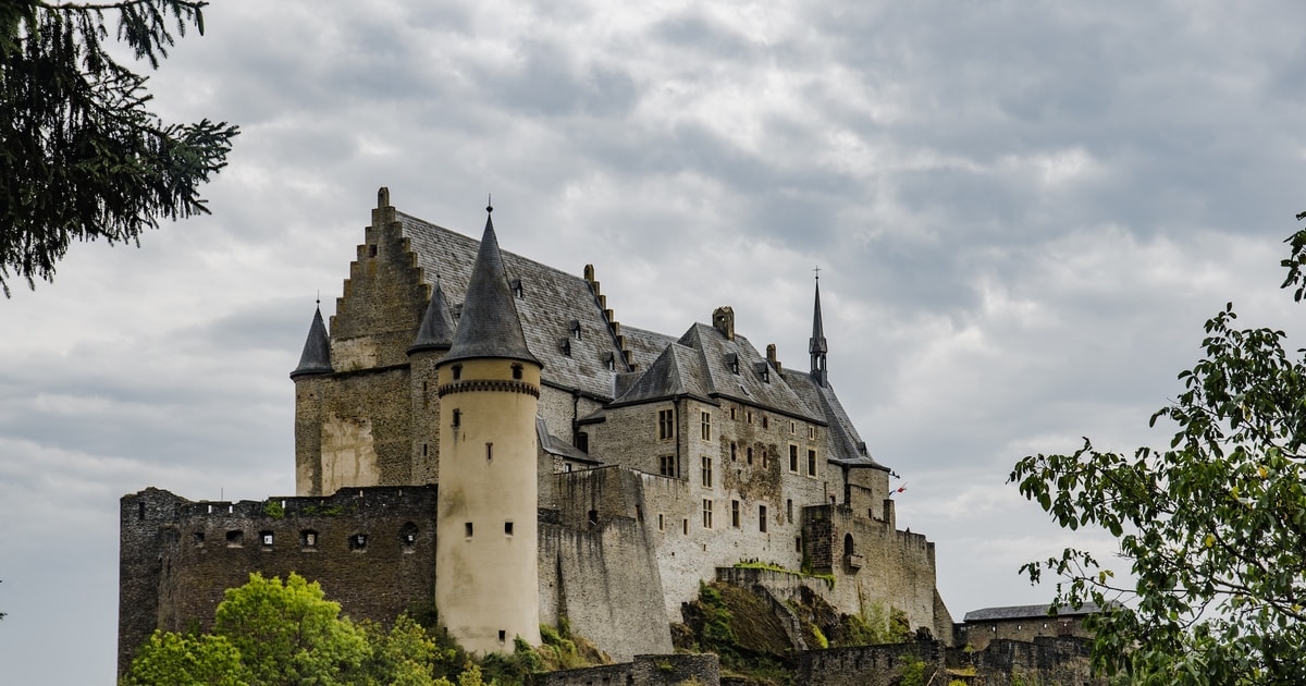 Capture Os Pontos Mais Fotog Nicos De Luxemburgo Com Um Local