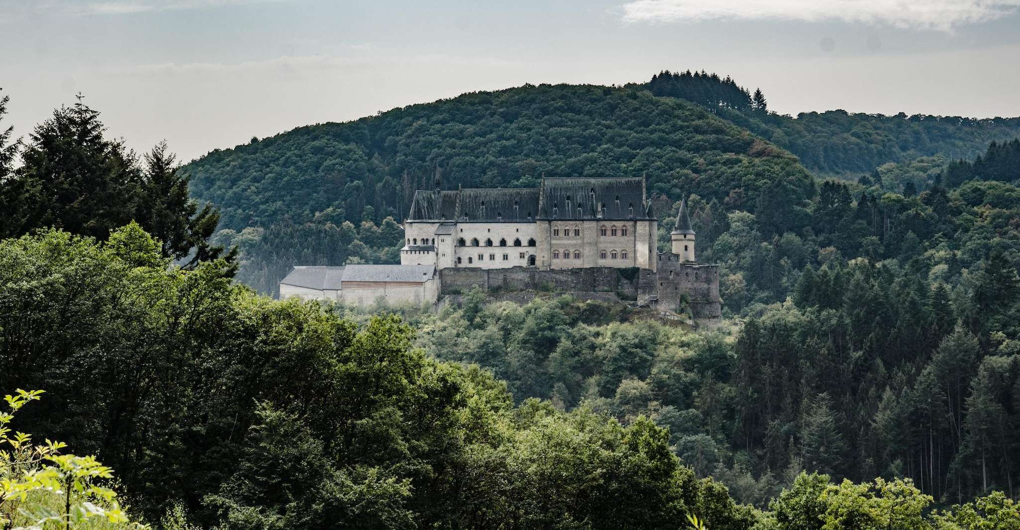 ルクセンブルクの最も光原性のスポットを地元でキャプチャする - Hizvo