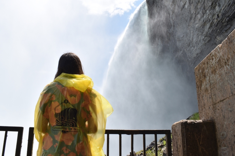 Niagara Falls: boottocht en reis achter de watervallenReis achter de watervallen en boottocht met rondleiding