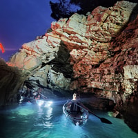 Pula, Istrien Meeresschlucht Beleuchtete Kayak Tour bei Nacht - Hizvo