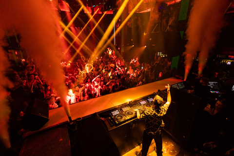 Miami: Party Package w/Nightclub Entry, Open Bar & Transport