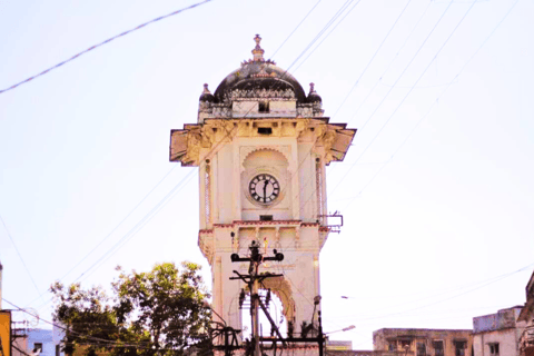 Udaipur Cultural Walking Tour z lokalnymi przekąskami