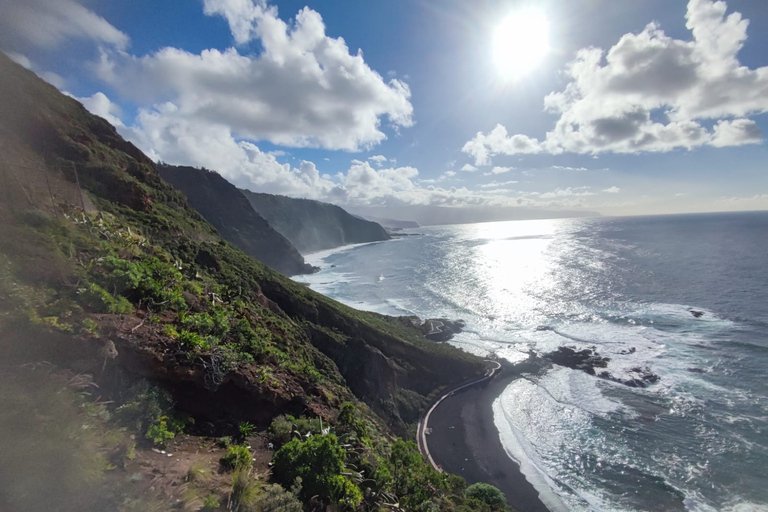 Tenerife: tour privato di un giorno dei paesaggi della costa settentrionaleTenerife: tour privato di un giorno del paesaggio della costa settentrionale