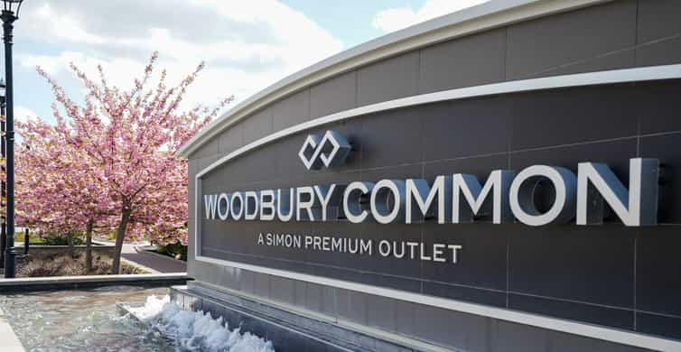 From NYC: Woodbury Common Premium Outlets Shopping Tour